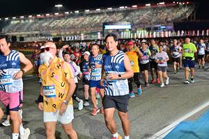 BIB: 
                            <button type="button" onclick="openModal(23303741)" class="btn btn-primary btn-sm float-right btn-popup" data-toggle="modal" data-target=".modal-high-quality">
                        <i class="fas fa-shopping-cart"></i> Add to Cart
                    </button>
                                            <button type="button" onclick="isThisMe(23303741, true)" class="btn btn-success btn-sm float-right btn-popup btn-isme hidden" data-toggle="tooltip" data-placement="bottom" title="นี่คือรูปของคุณใช่ไหม คลิกที่นี่เพื่อเอาเข้าอัลบั้ม">
                        <i class="fas fa-plus"></i> Add to album
                    </button>
                    <button type="button" onclick="isThisMe(23303741, false)" class="btn btn-warning btn-sm float-right btn-popup btn-isnotme hidden">
                        <i class="fas fa-ban"></i> Remove from album
                    </button>